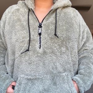 PINK Jackets & Coats - This is a PINK Sherpa. PINK Jackets & Coats - This is a PINK Sherpa.